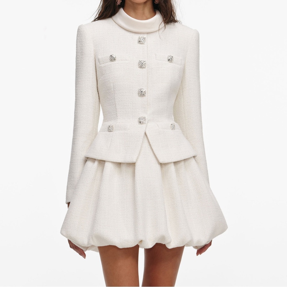 SOLD OUT
Self-Portrait NEW CREAM BOUCLE COLLARED MINI DRESS - Picture 4 of 9